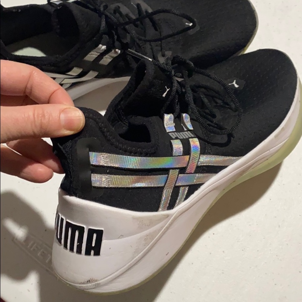 Holographic accent Puma hybrid trainers | 10